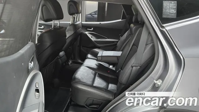 Hyundai Santa Fe 2015 thumb 12
