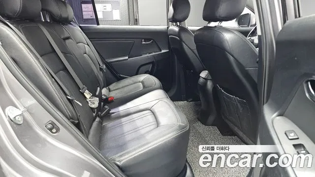 Kia Sportage 2013 thumb 10