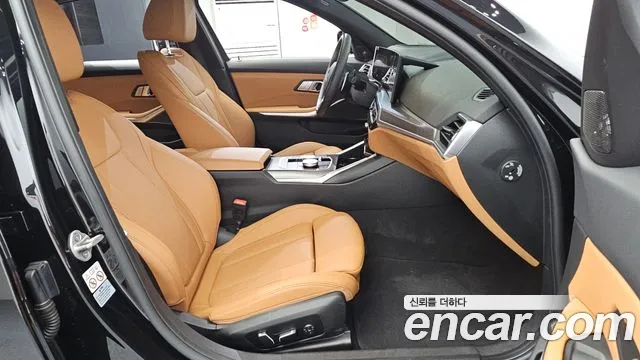 BMW 3-Series 2024 thumb 12