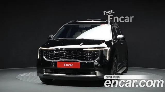 Kia Carnival 2024 thumb 2