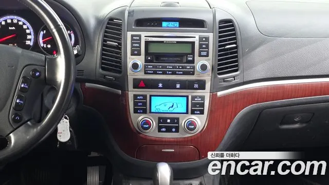 Hyundai Santa Fe 2007 thumb 12