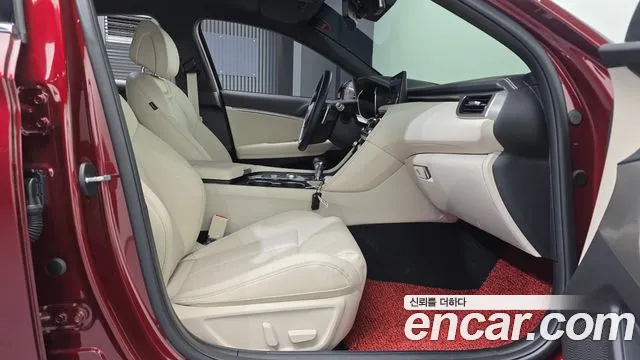 Genesis G70 2024 thumb 11