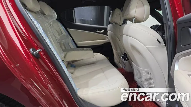 Genesis G70 2024 thumb 12