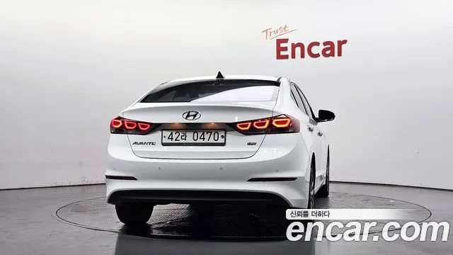 Hyundai Avante 2015 thumb 4