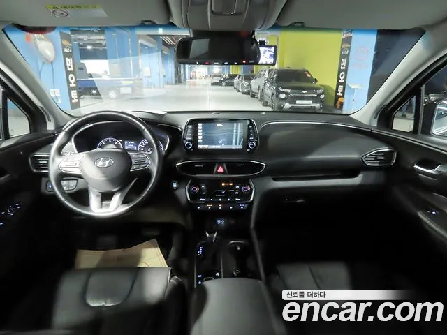 Hyundai Santa Fe 2018 thumb 5
