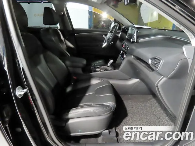 Hyundai Santa Fe 2018 thumb 8