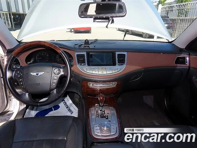 Hyundai Genesis 2009 thumb 7