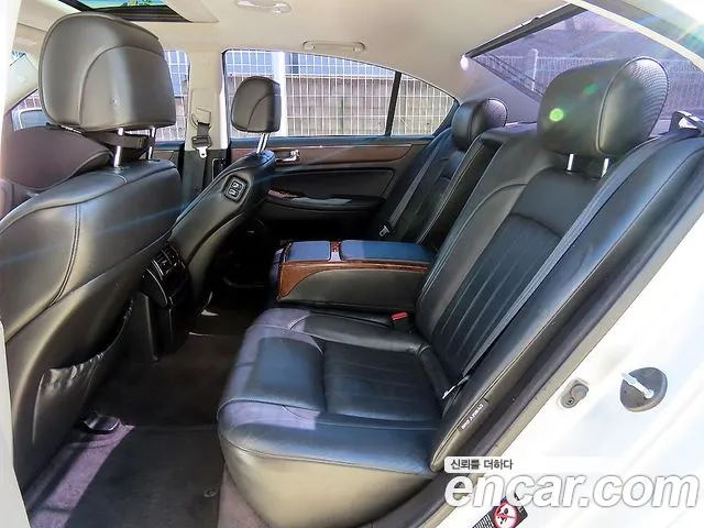 Hyundai Genesis 2009 thumb 9
