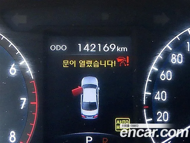 Hyundai Genesis 2009 thumb 10