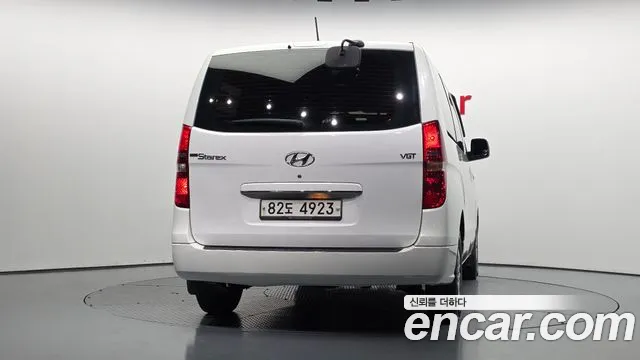 Hyundai Starex 2017 thumb 4