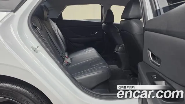 Hyundai Avante 2022 thumb 10