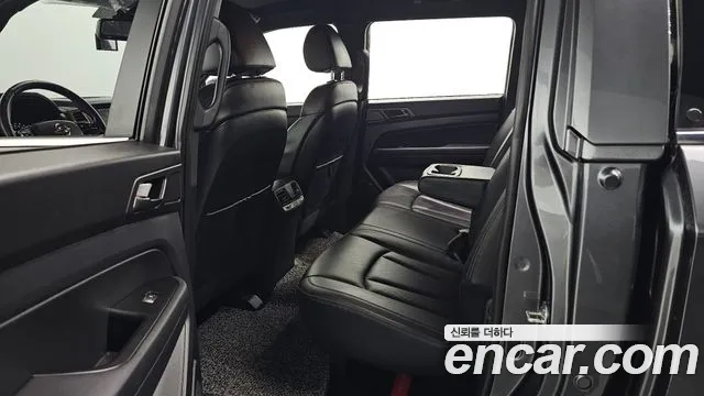 KG_Mobility_Ssangyong Rexton 2021 thumb 11