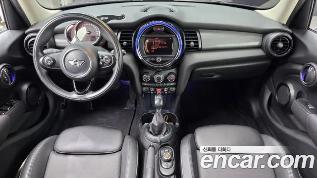 MINI Hatch 2016 thumb 7
