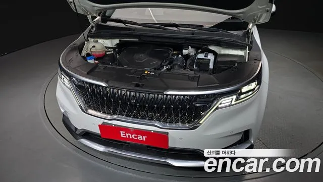 Kia Carnival 2021 thumb 6