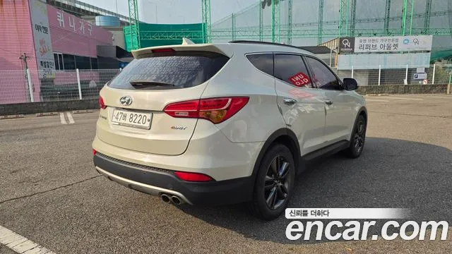 Hyundai Santa Fe 2014 thumb 2