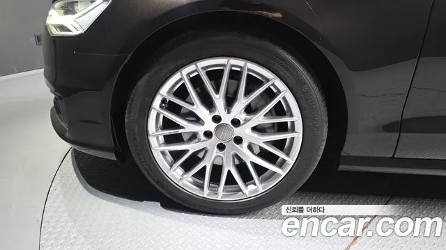 Audi A6 2016 thumb 5