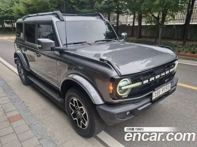 Ford Bronco 2022 thumb 2