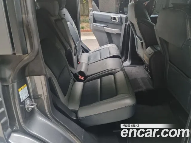 Ford Bronco 2022 thumb 9