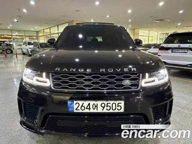 Land Rover Range Rover Sport 2021 thumb 2