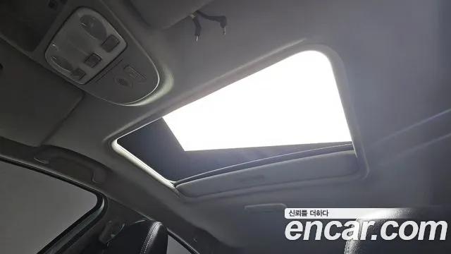 Renault-KoreaSamsung Fluence 2011 thumb 11