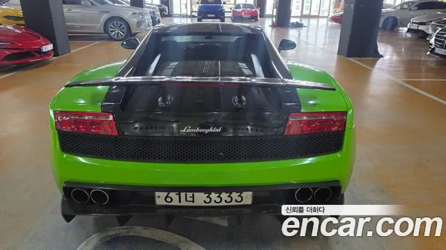 Lamborghini Gallardo 2011 thumb 4