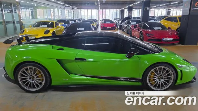 Lamborghini Gallardo 2011 thumb 5