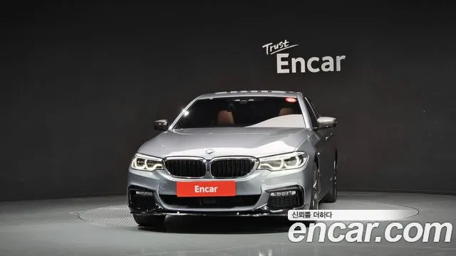 BMW 5-Series 2017 thumb 3