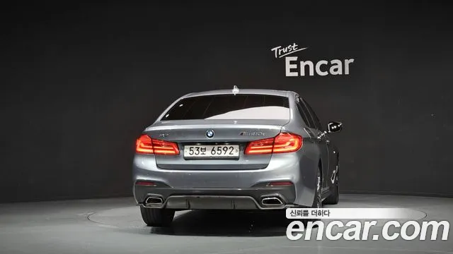 BMW 5-Series 2017 thumb 4