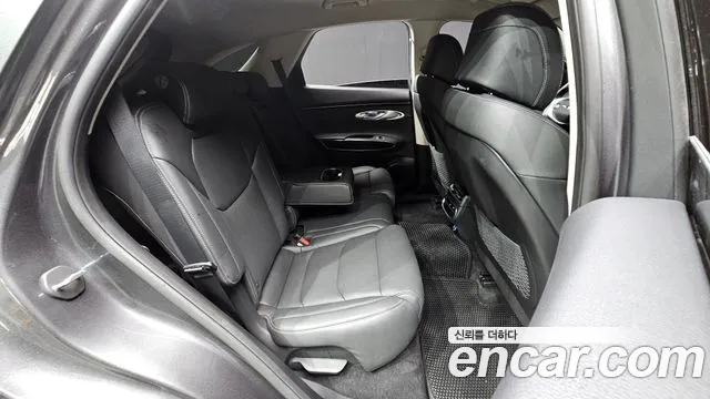 Genesis GV70 2021 thumb 12