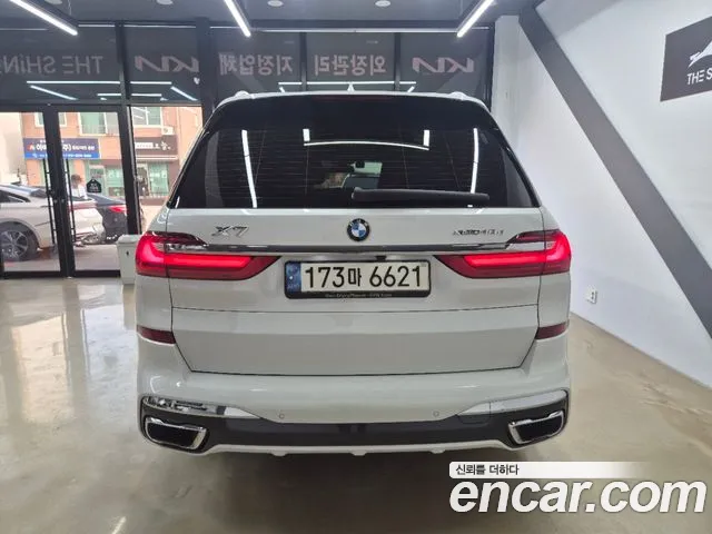 BMW X7 2021 thumb 5