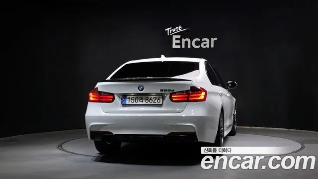 BMW 3-Series 2015 thumb 4