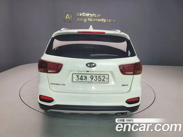 Kia Sorento 2017 thumb 8