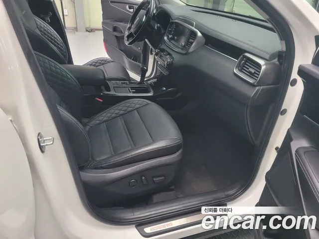 Kia Sorento 2017 thumb 10