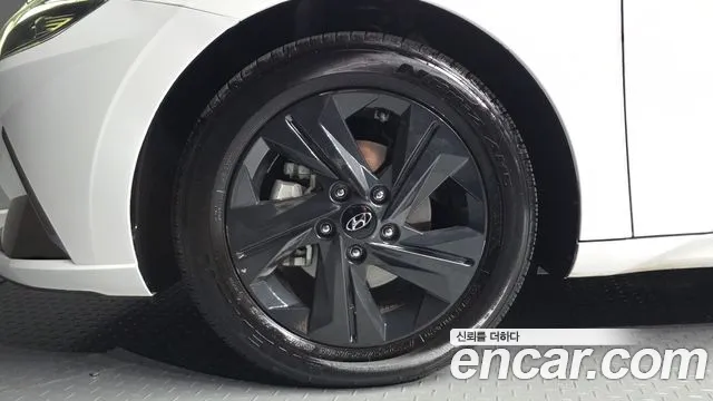 Hyundai Avante 2023 thumb 5