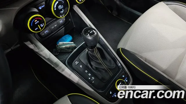Hyundai Venue 2021 thumb 8