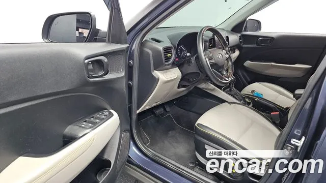 Hyundai Venue 2021 thumb 9