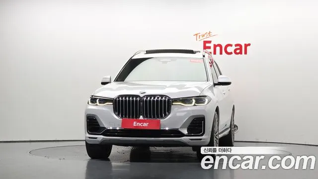 BMW X7 2022 thumb 2