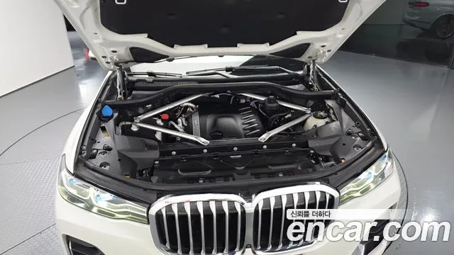 BMW X7 2022 thumb 5