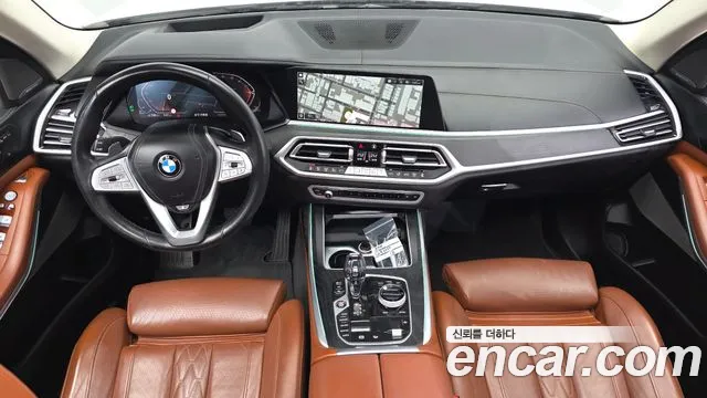 BMW X7 2022 thumb 6