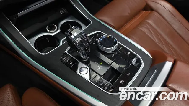 BMW X7 2022 thumb 8
