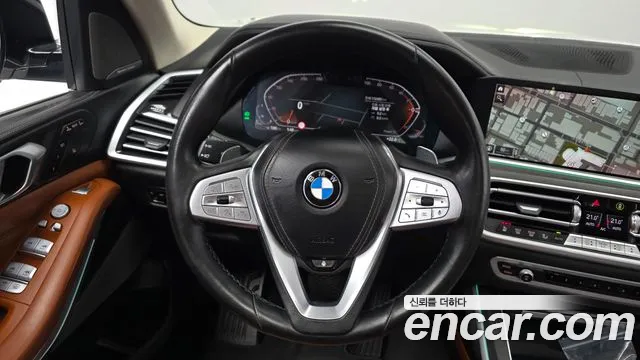 BMW X7 2022 thumb 12