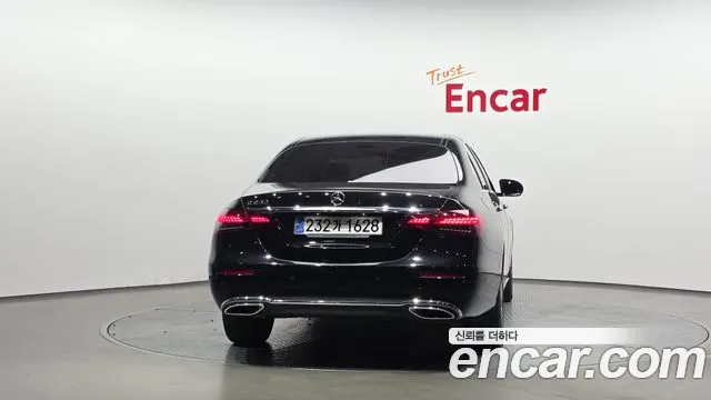 Mercedes-Benz E-Класс 2020 thumb 4