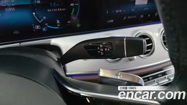 Mercedes-Benz E-Класс 2020 thumb 9
