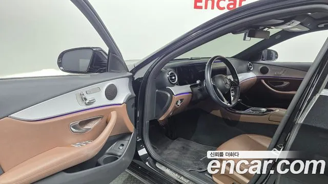 Mercedes-Benz E-Класс 2020 thumb 10