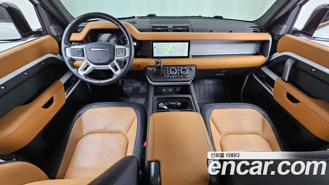 Land Rover Defender 2024 thumb 7
