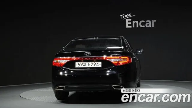 Hyundai Grandeur 2013 thumb 4