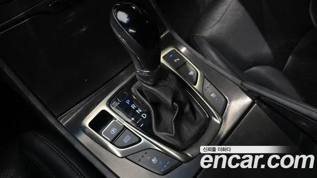 Hyundai Grandeur 2013 thumb 8