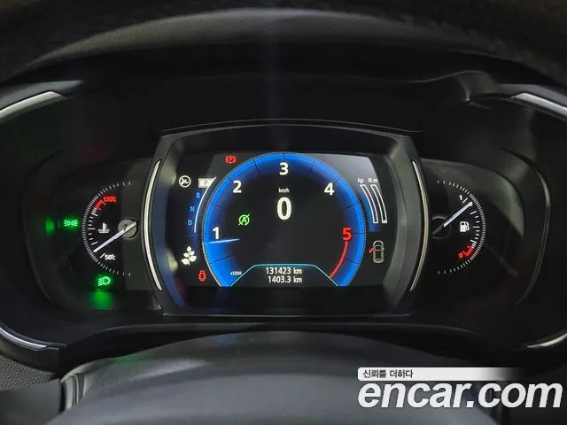 Renault-KoreaSamsung Koleos 2017 thumb 10