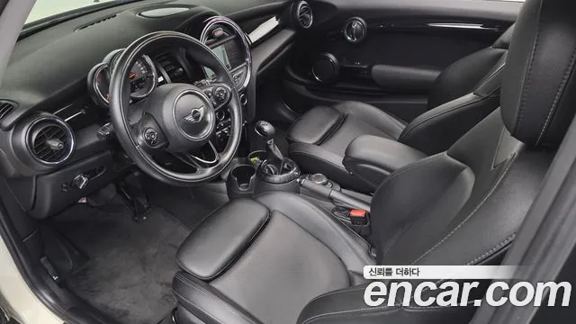 MINI Hatch 2014 thumb 7