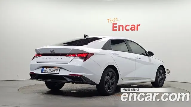 Hyundai Avante 2022 thumb 2